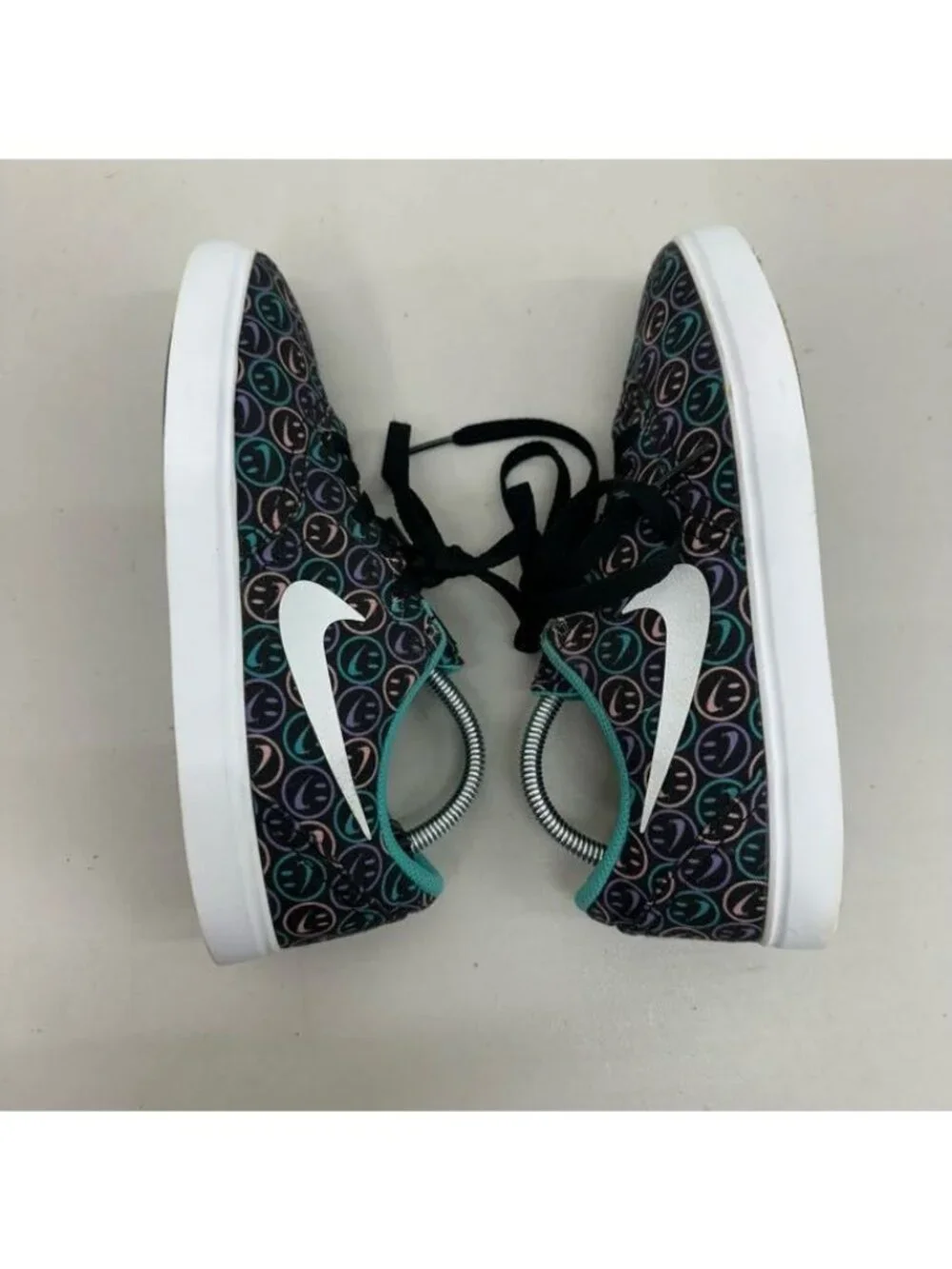 Nike SB Have A Nike Day Smiley Face Skate Shoes Sneakers AV3132-001 Kids Sz 6Y - Picture 4 of 8